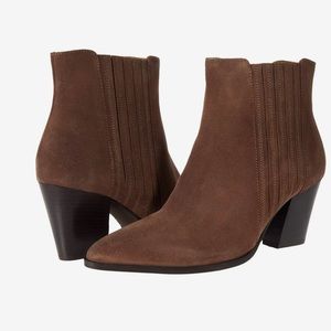 Beautiful, Fall ready Seychelles booties